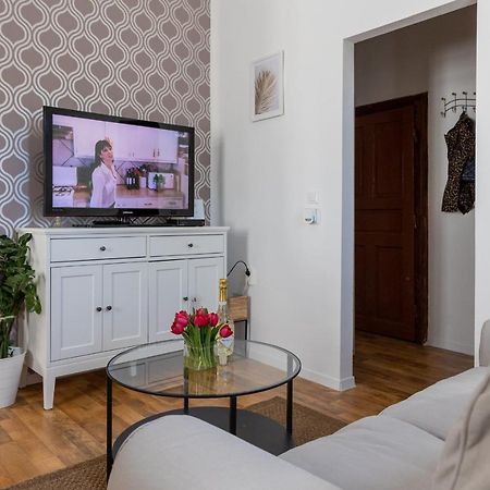 شقة باجة  في Republic Apartman المظهر الخارجي الصورة